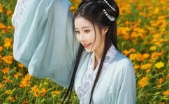 每走走一步重重地撞一下视频